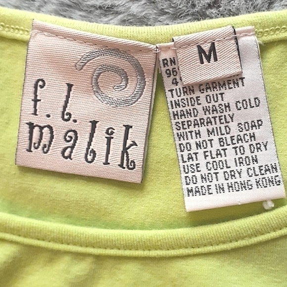 Lt LIME BLOUSE & a few Sequins to add interest! - Picture 4 of 6